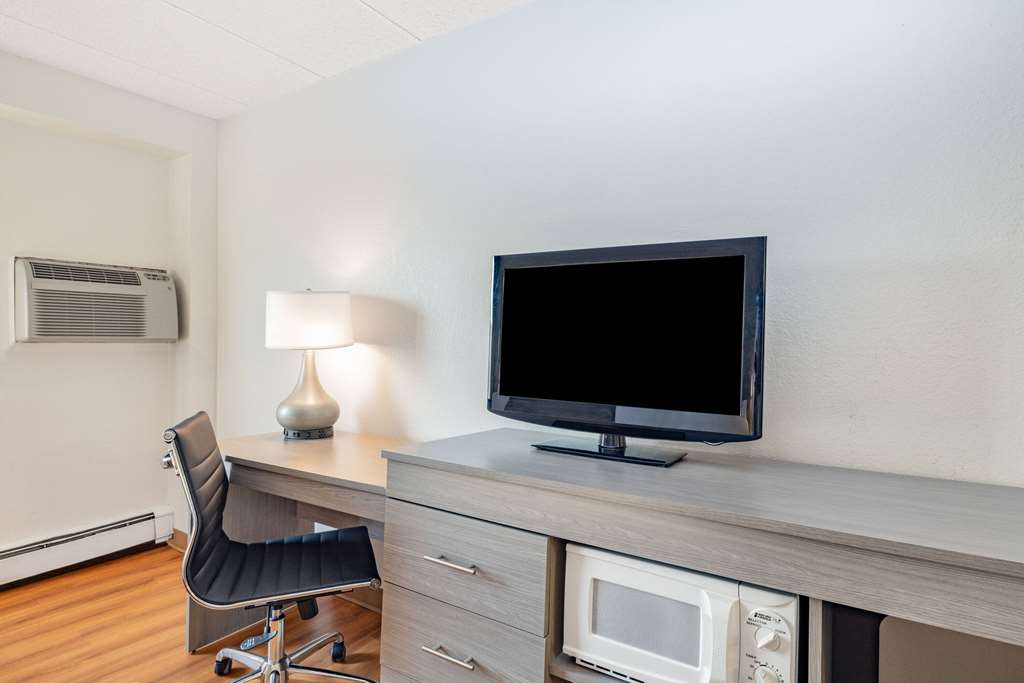 Baymont By Wyndham Gillette - photo 16