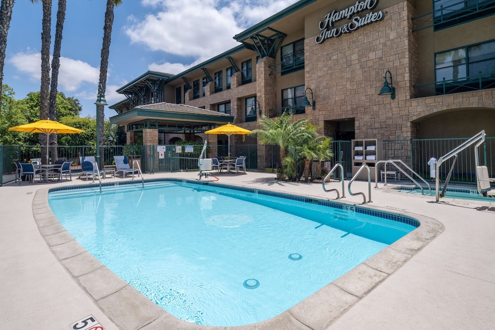 Hampton Inn & Suites Agoura Hills - photo 31