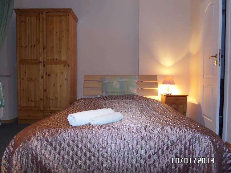 Willa Karis - last minute hotel in Wlochy