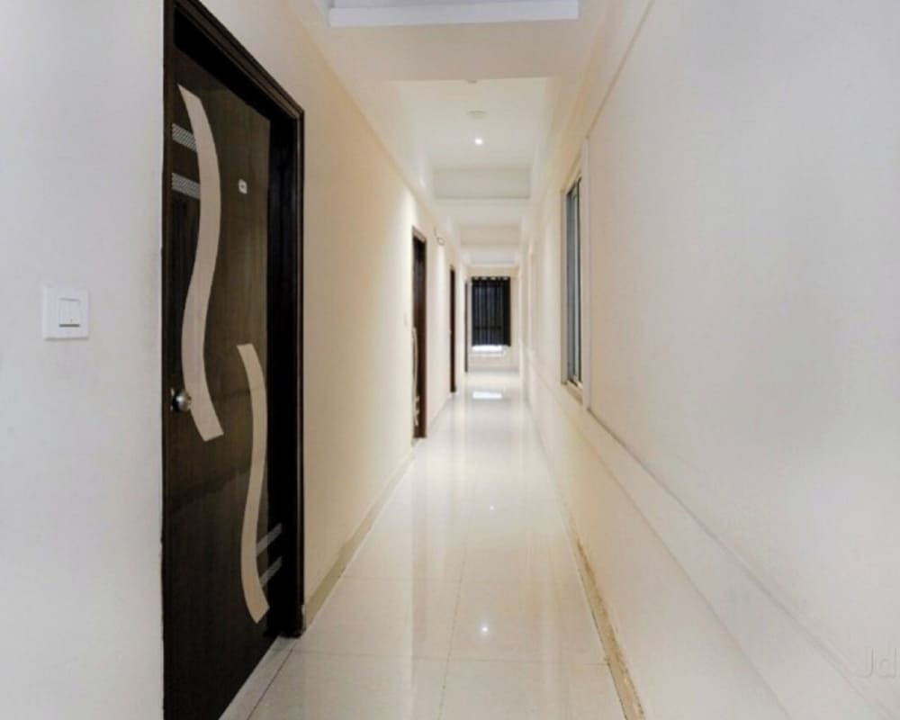 Hotel Sai Leela Residency in Panvel, India