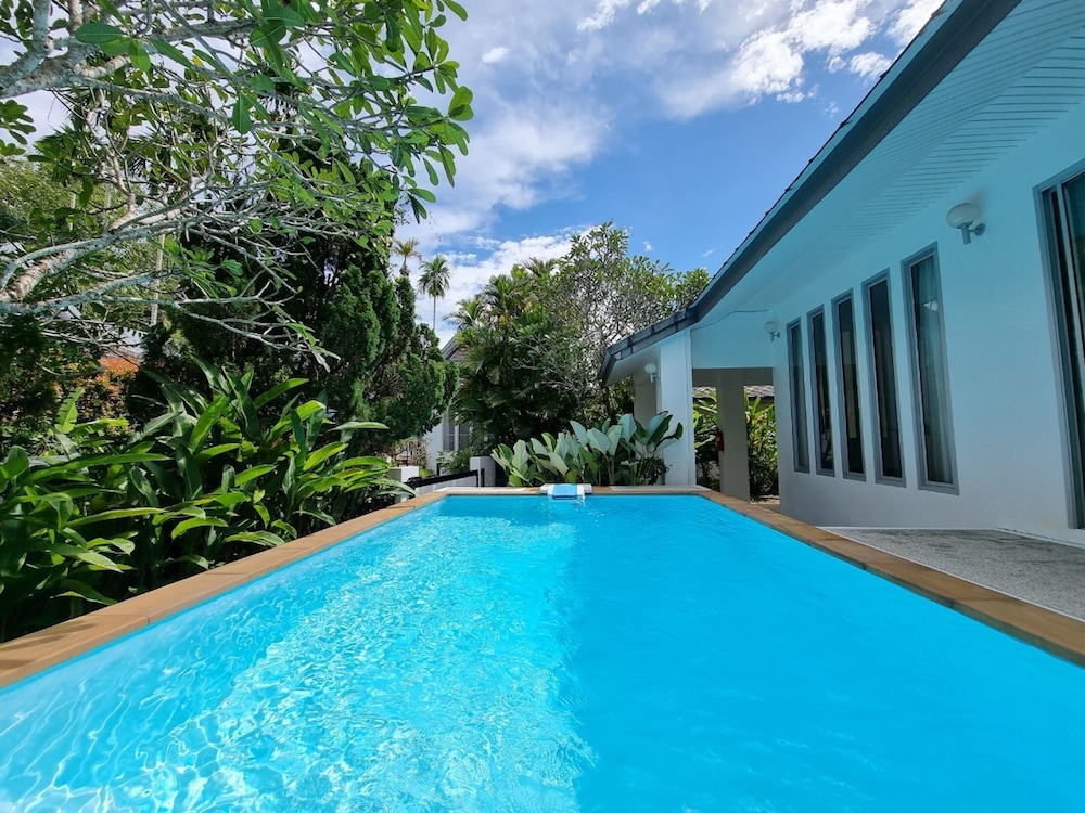Baan Gecko — 4-Star Luxury Hotel in Krabi, Thailand