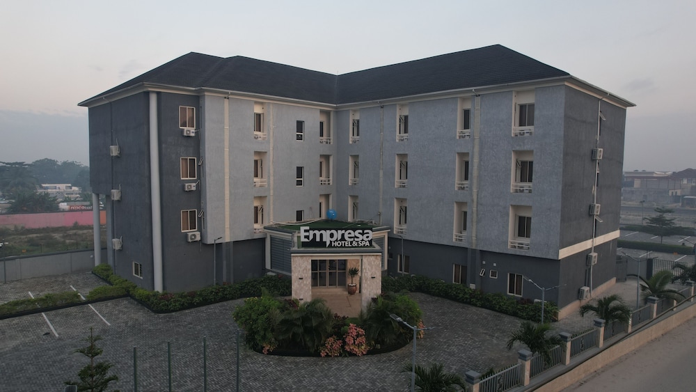 Empresa Hotel & Spa — 4-Star Luxury Hotel in Lagos, Nigeria