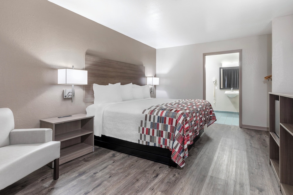 Red Roof Inn Canton TX - photo 10