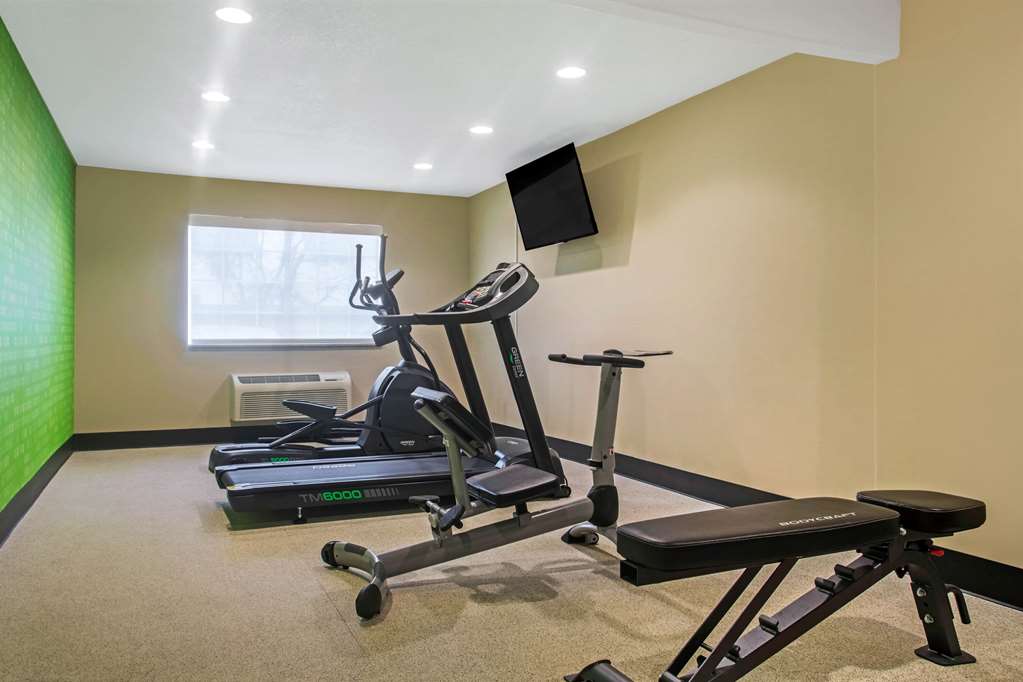 La Quinta Inn & Suites by Wyndham Fort Smith - photo 7