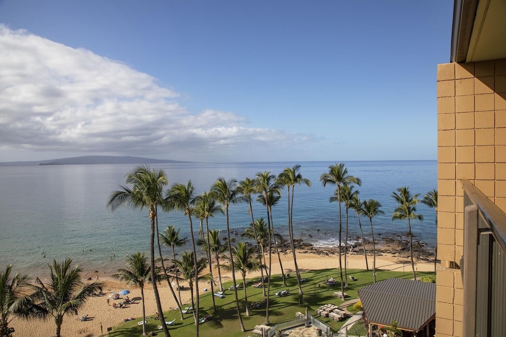 Mana Kai Maui Resort #812c 2 Bedroom Condo by RedAwning - photo 21