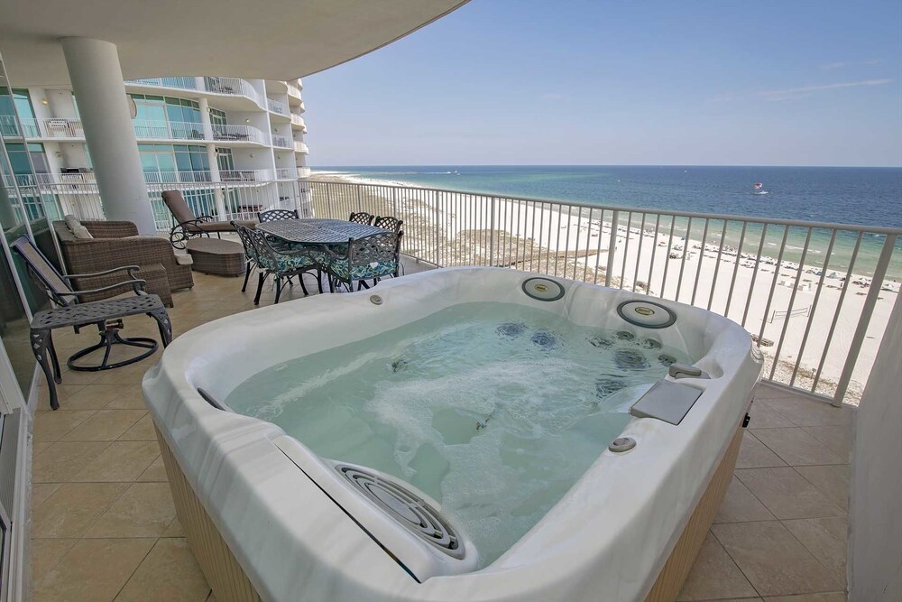 Turquoise Place D0801 4 Bedrooms 4.5 Bathrooms Condo — 4-Star Luxury Hotel in Orange Beach, United States