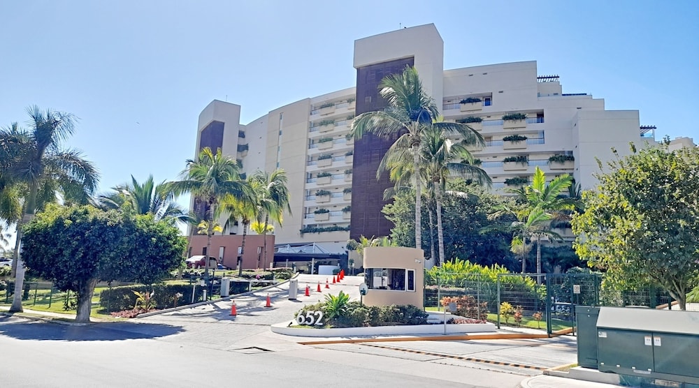 Del Canto PH 10D by Kivoya in Nuevo Vallarta, Mexico