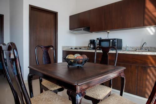 2br 2ba Condo 1 block to ocean Unit 7 — 4-Star Luxury Hotel in Mazatlan, Mexico