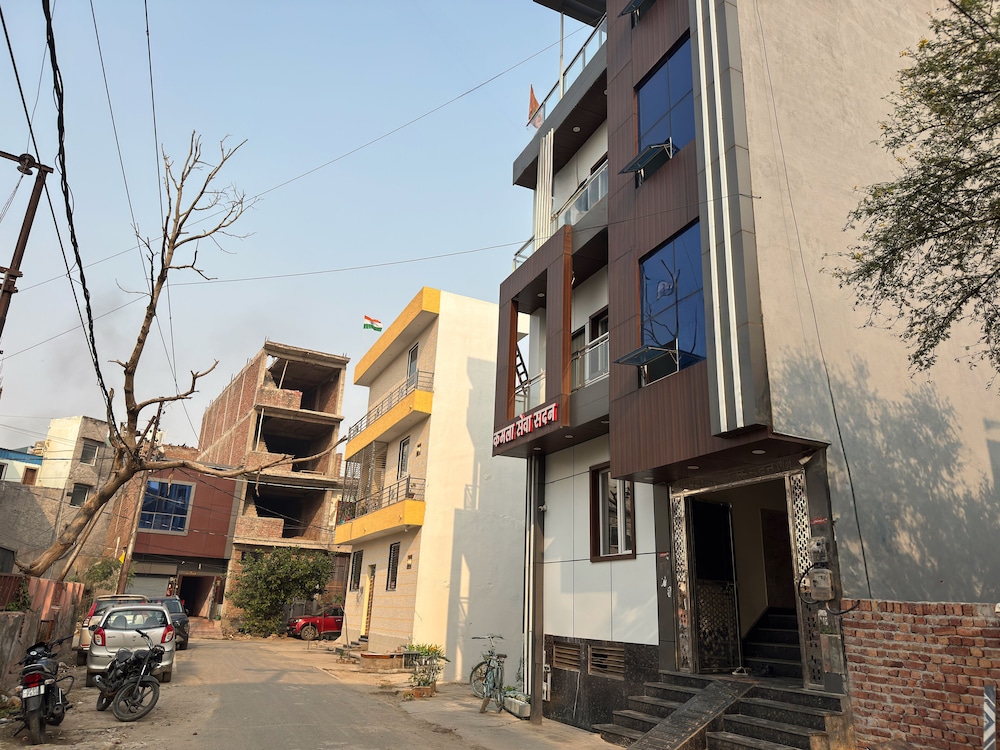 KSS Kamla Seva Sadan - last minute hotel in Vrindavan