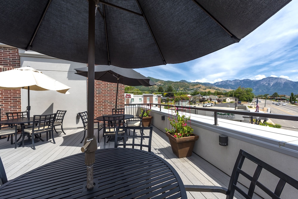 Hampton Inn & Suites Salt Lake City University Foothill Dr - photo 39
