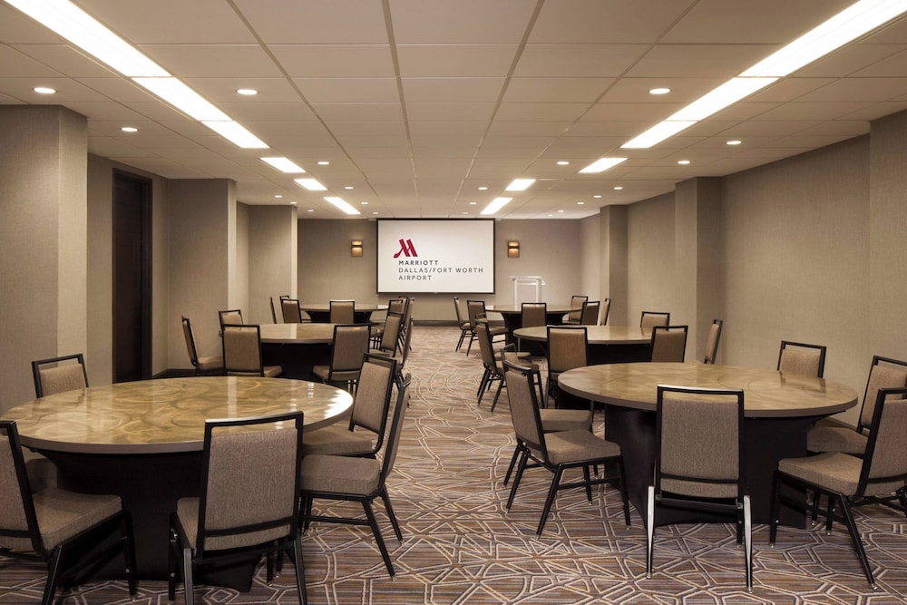 Dallas Fort Worth Airport Marriott - photo 72