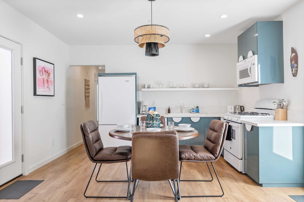 The Gower Street Bungalows by AvantStay - photo 58