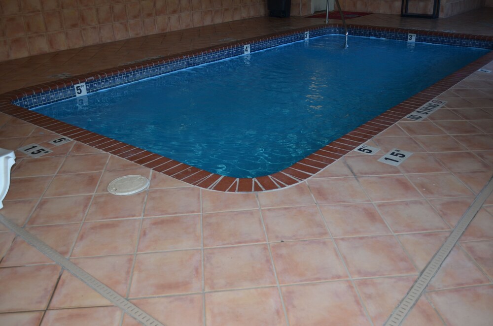 Quality Suites Abilene TX - photo 49