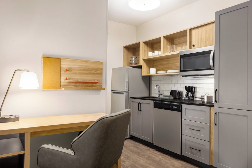 Sleep Inn & Suites BWI Airport - photo 37