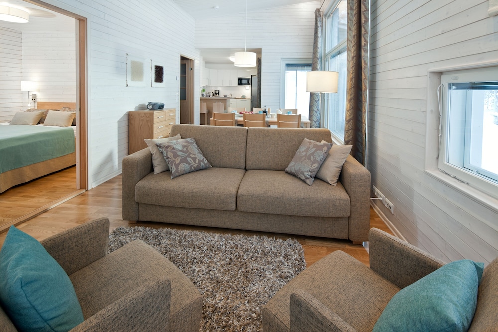 Holiday Club Kuusamo Superior Apartments — 4-Star Luxury Hotel in Kuusamo, Finland