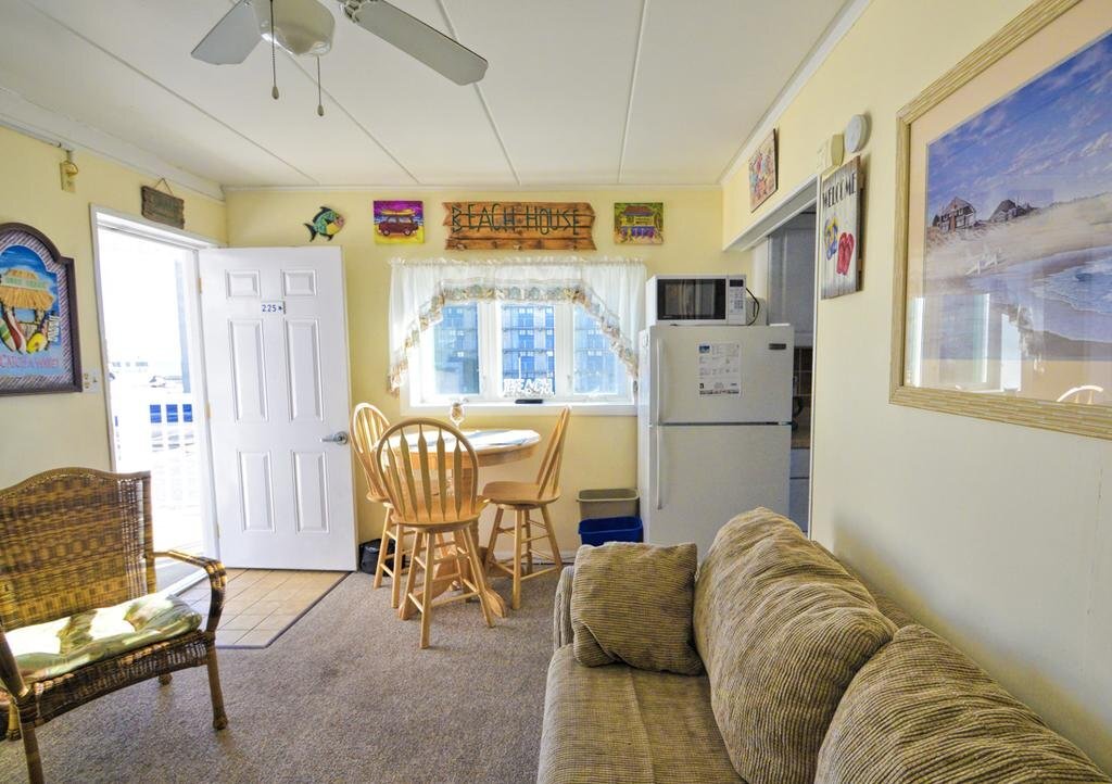 A Shore View Resort - photo 3