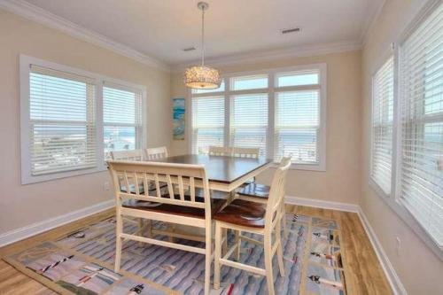 1 Coastal Escape - photo 10