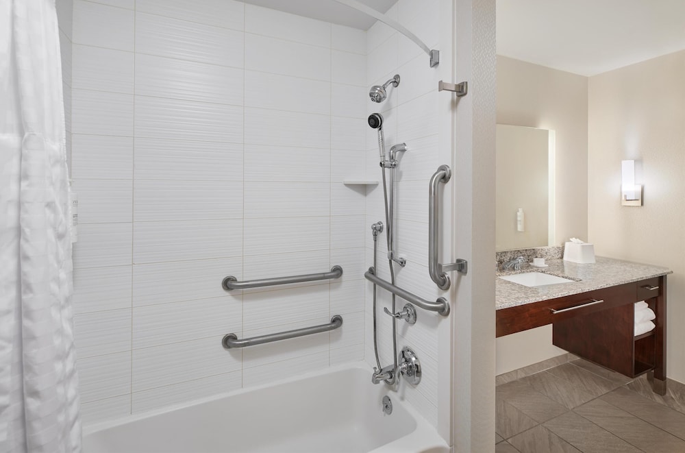 Homewood Suites by Hilton Grand Rapids Downtown - photo 50