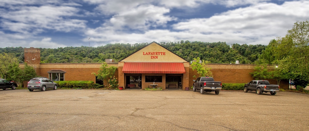 Lafayette Inn - photo 45