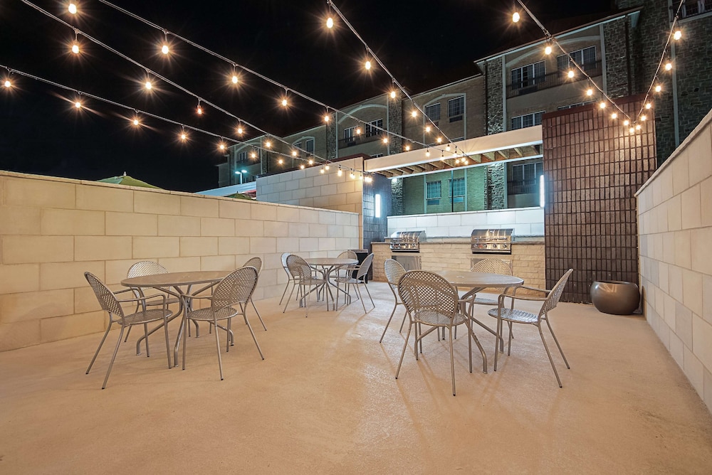 Home2 Suites by Hilton Dallas Grand Prairie - photo 48