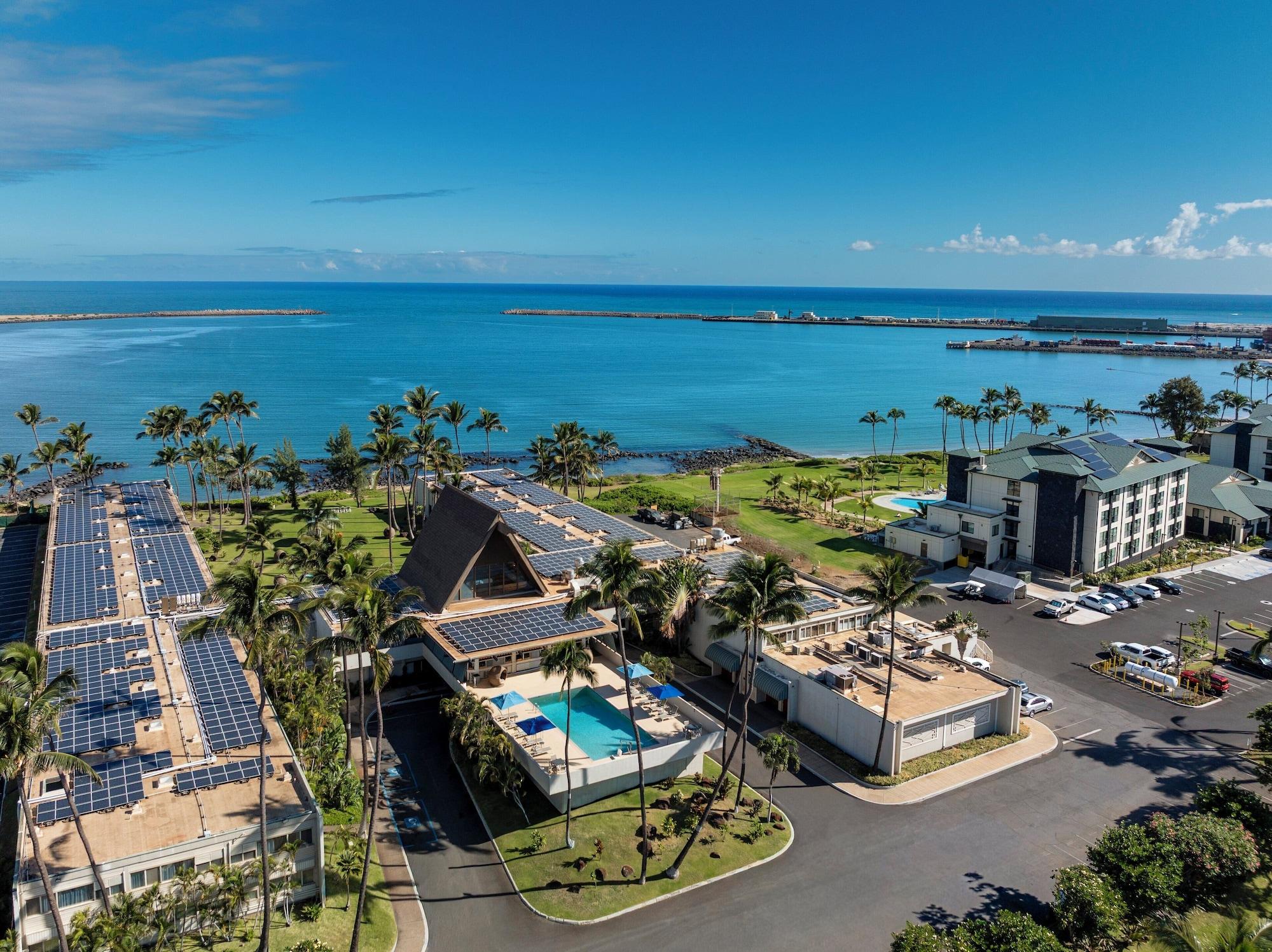 Maui Beach Hotel - photo 20