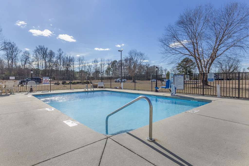 Comfort Suites Wilson I 95 - photo 22