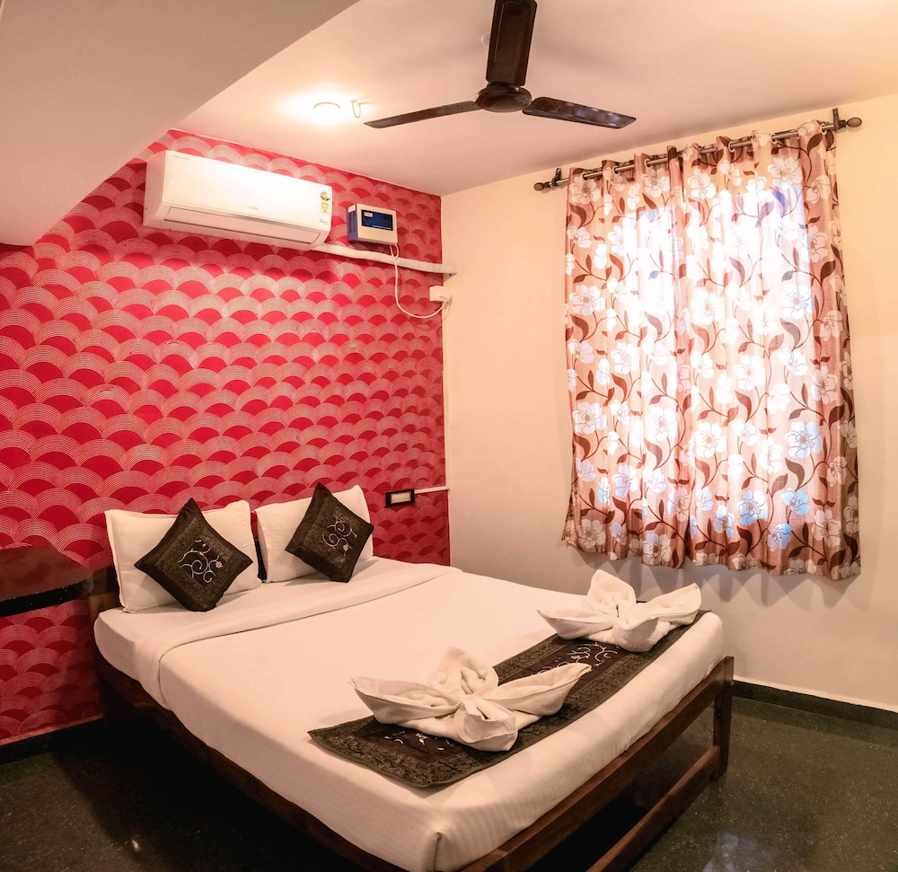 House of Brothers — 5-Star Luxury Hotel in Mormugao, India