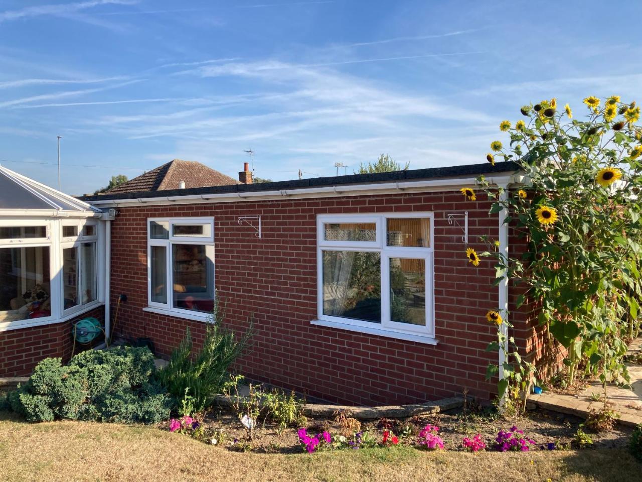 Delightful self contained Annexe close to airport — 4-Star Luxury Hotel in Norwich, United Kingdom