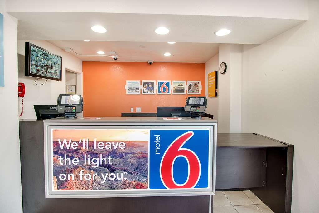 Motel6 Phoenix AZ East - photo 22