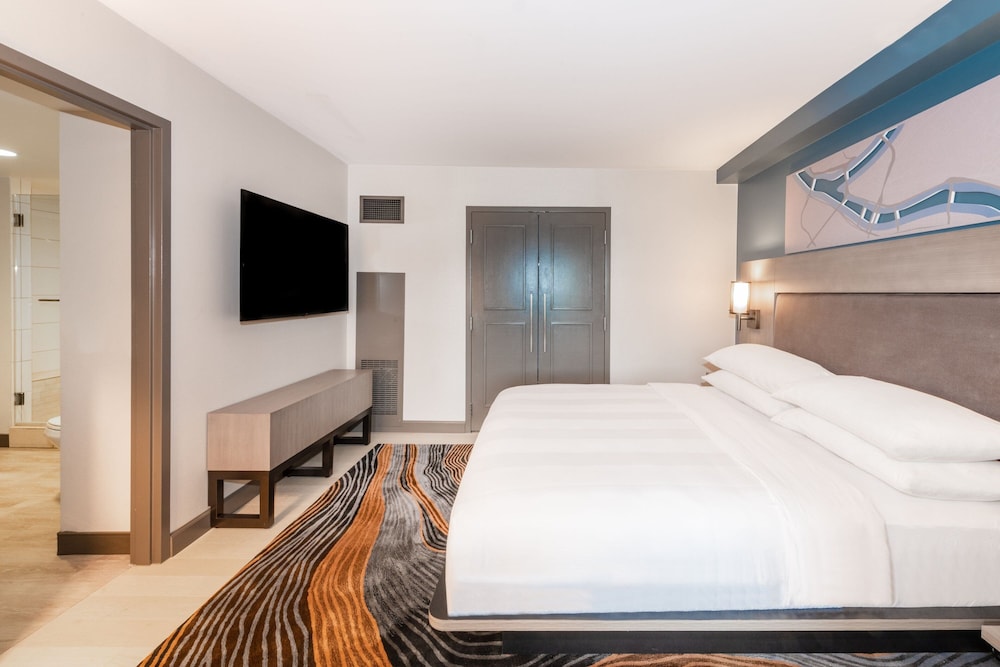 Pittsburgh Airport Marriott - photo 25