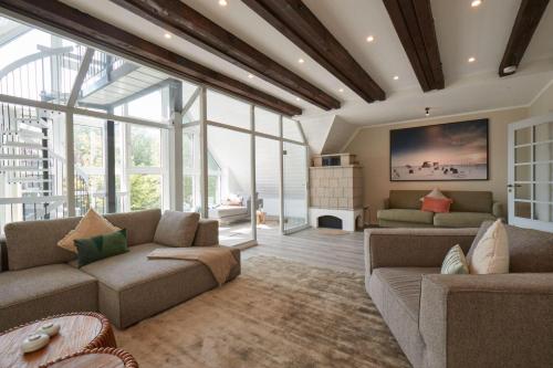 Haus Yacht — 4-Star Luxury Hotel in Sankt Peter-Ording, Germany