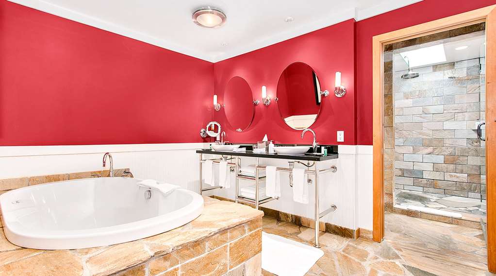 The Edgewater Hotel - photo 94