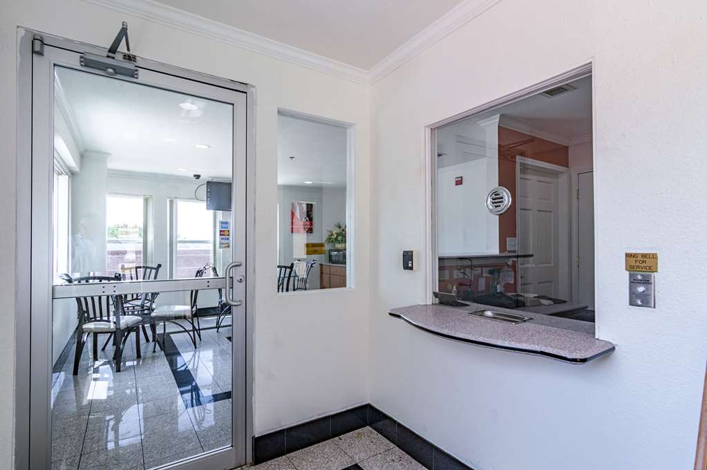 Motel 6 Azle TX - photo 21