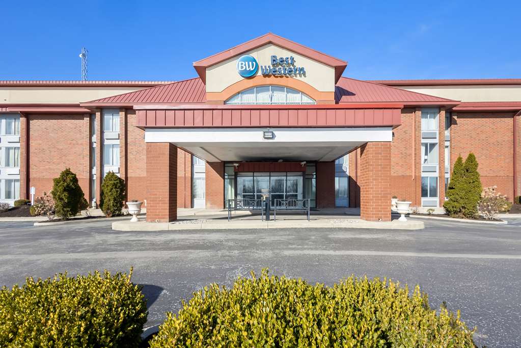 Best Western Luxbury Inn Fort Wayne - photo 55