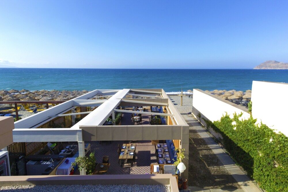 Ariadne Beach - carbon neutral hotel in Unknown City