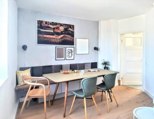 Über den Dächern der Altstadt — 4-Star Luxury Hotel in Rostock, Germany