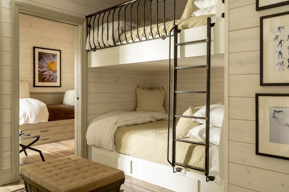 Eleven Scarp Ridge Lodge - photo 15