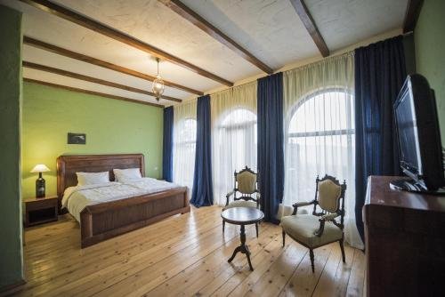 Chateau Mere