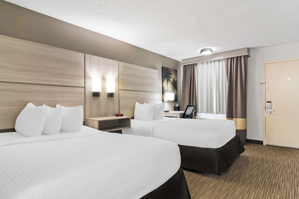 Best Western The Oasis at Joplin - photo 8