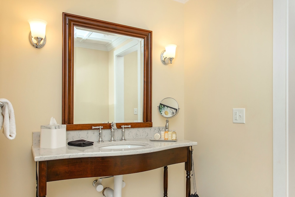 Mills Park Hotel - photo 30