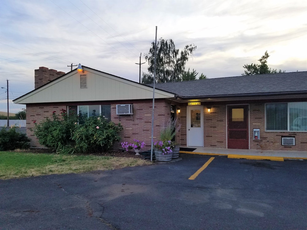 Out West Motel — hotel near Walla Walla Regional Airport