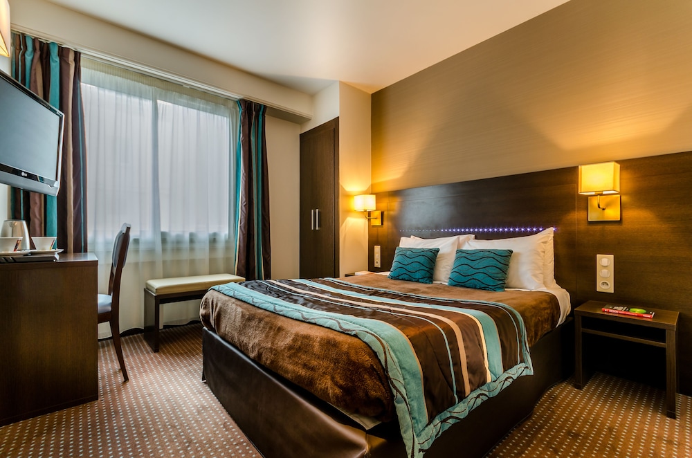 Helgon Hotel Lourdes Pyrenees in Lourdes, France