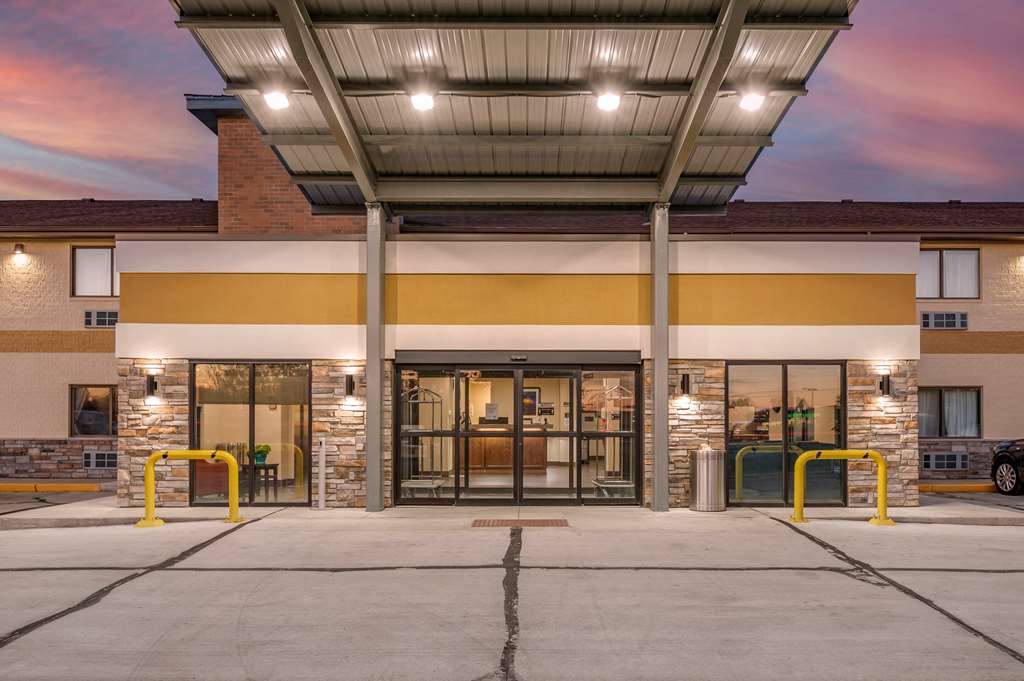 Comfort Inn Near Kokomo Speedway - photo 14