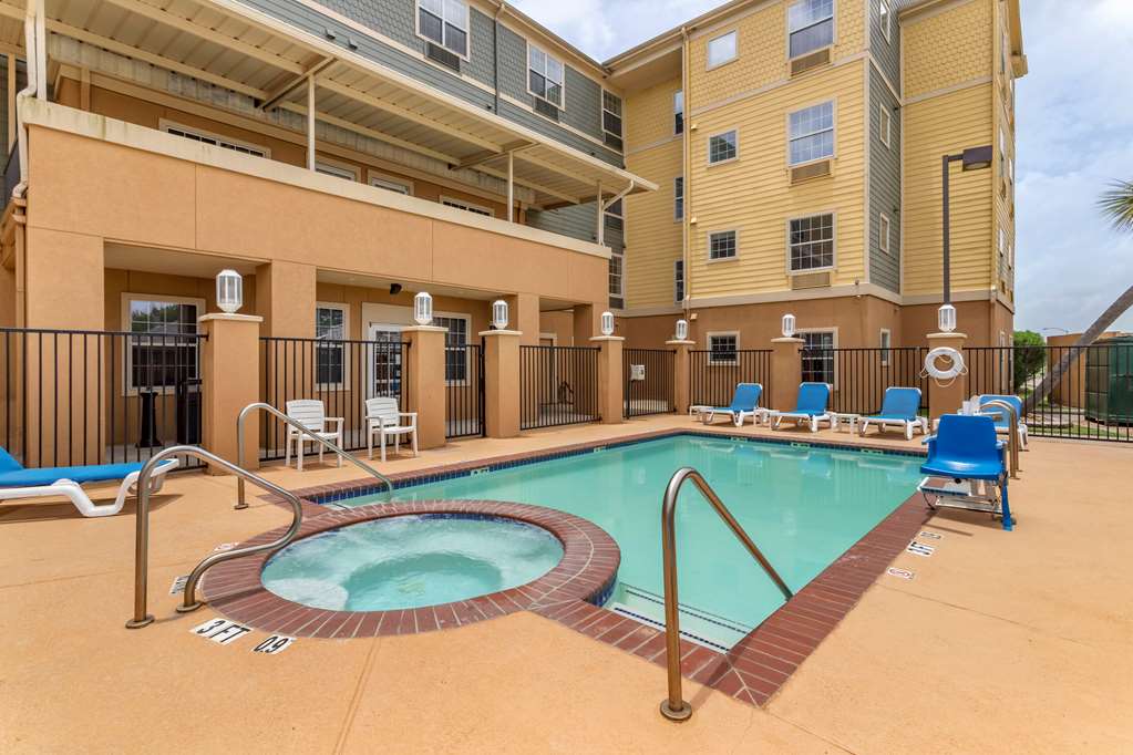 MainStay Suites Port Arthur Beaumont South - photo 31