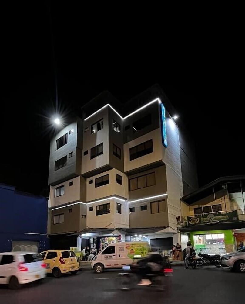 33 Hotel Bulerias in Medellin, Colombia