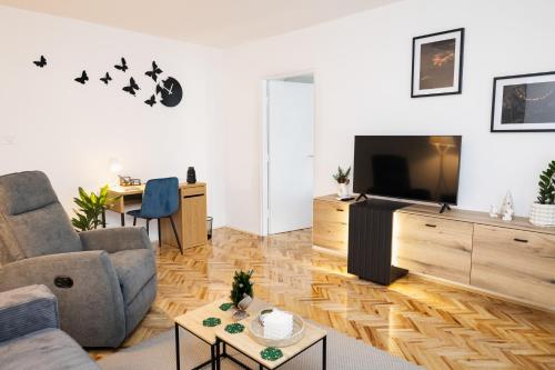 HeyYou Apartment — 4-Star Luxury Hotel in Bjelovar, Croatia