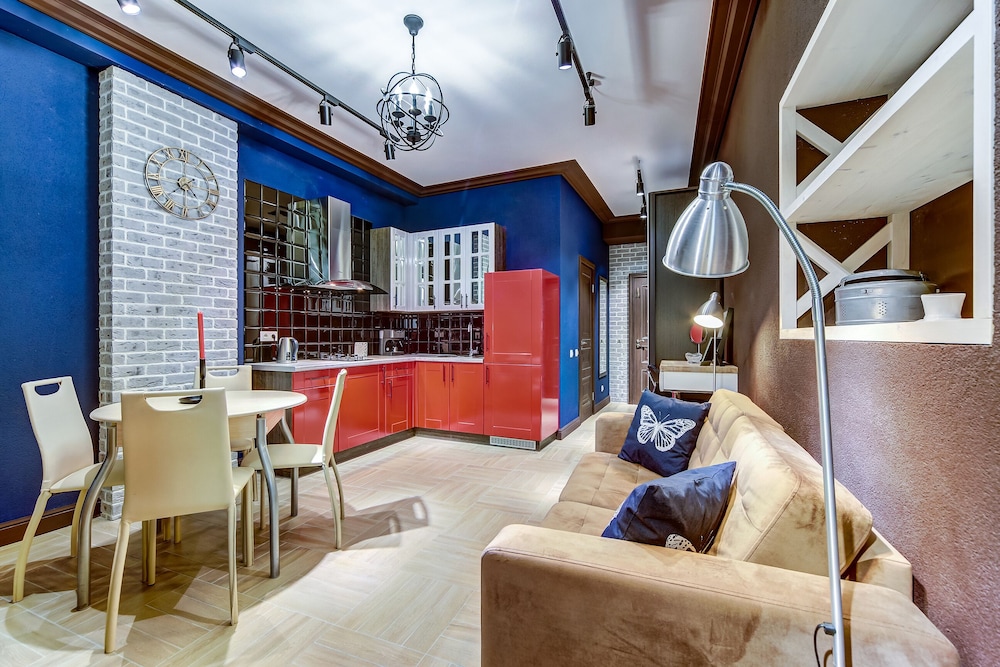 Apartment City Na Liteynom — 4-Star Luxury Hotel in Saint Petersburg, Russia