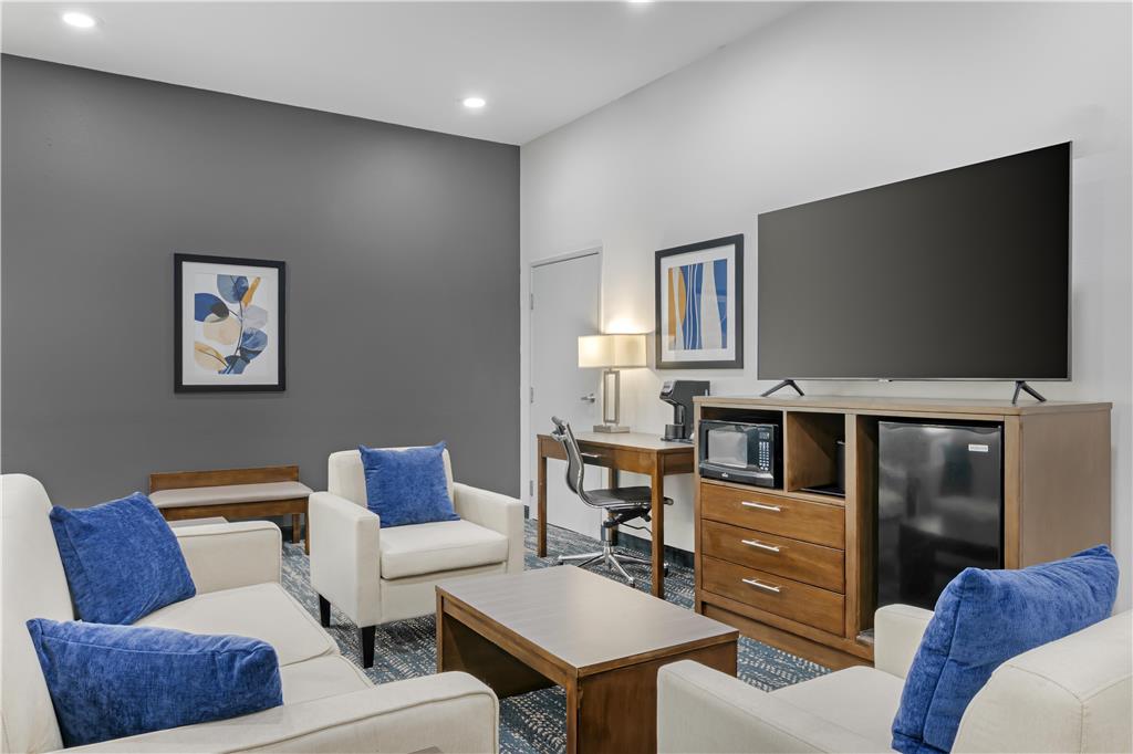 Best Western Plus Washington Hotel - photo 17
