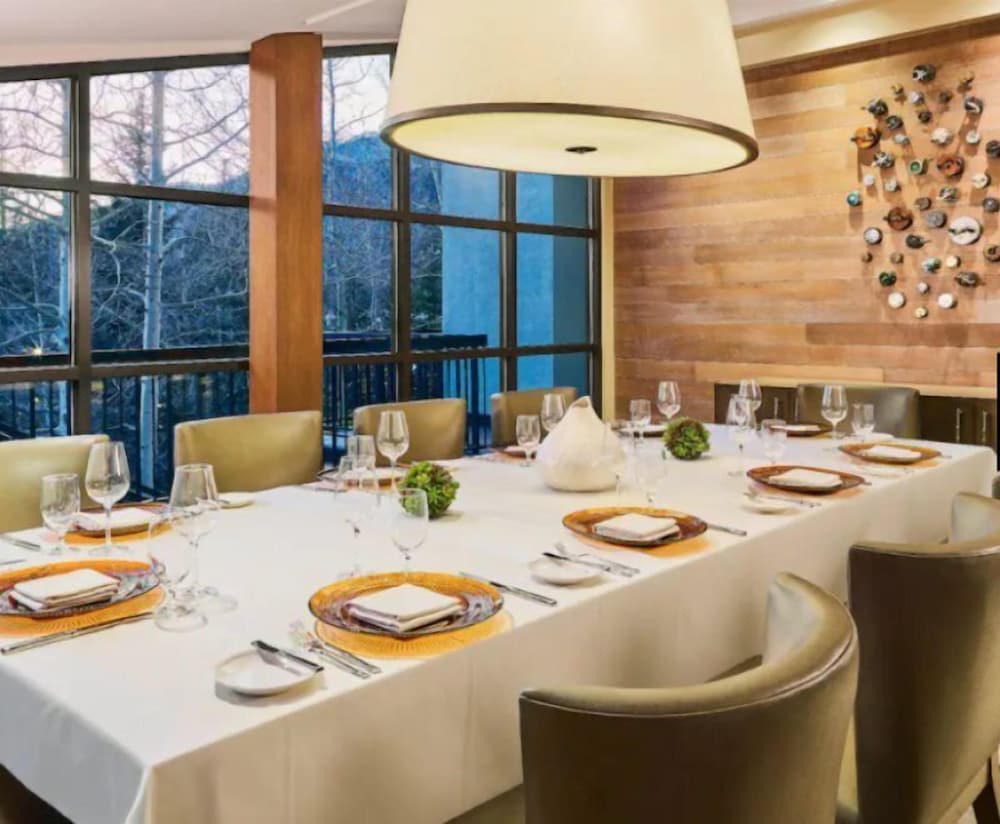 Grand Hyatt Vail Hotel Room With 2 Queens - photo 6