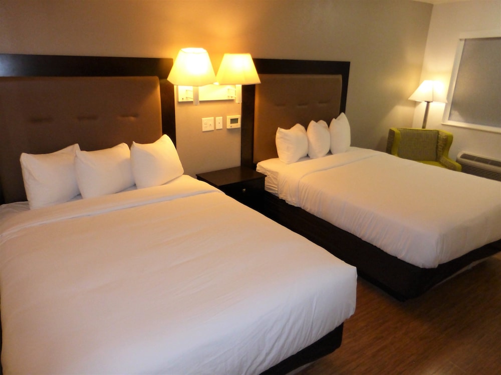 Red Roof Inn Houston Jersey Village - photo 7